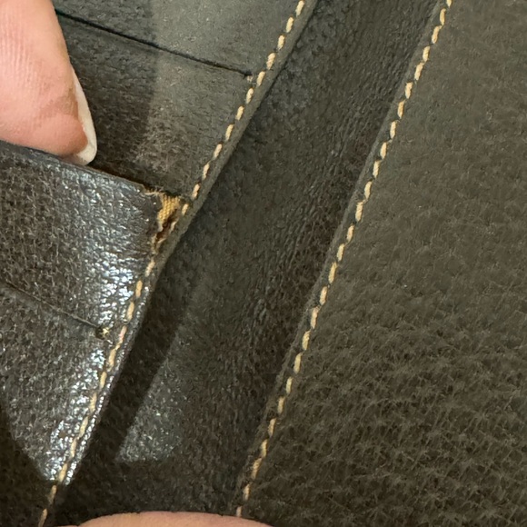 GUCCI Vintage Accesory Collection Bifold Wallet with Sherryline - Picture 8 of 11